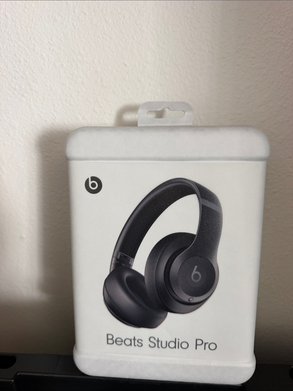 Studio Pro Wireless Headphones - Black